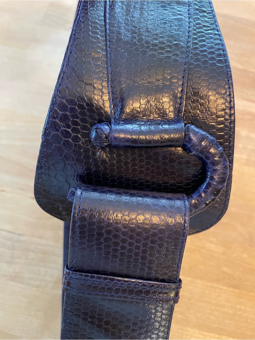Vintage Black Snake-Embossed Wide Belt with Wrapped Buckle - Picture 6 of 7